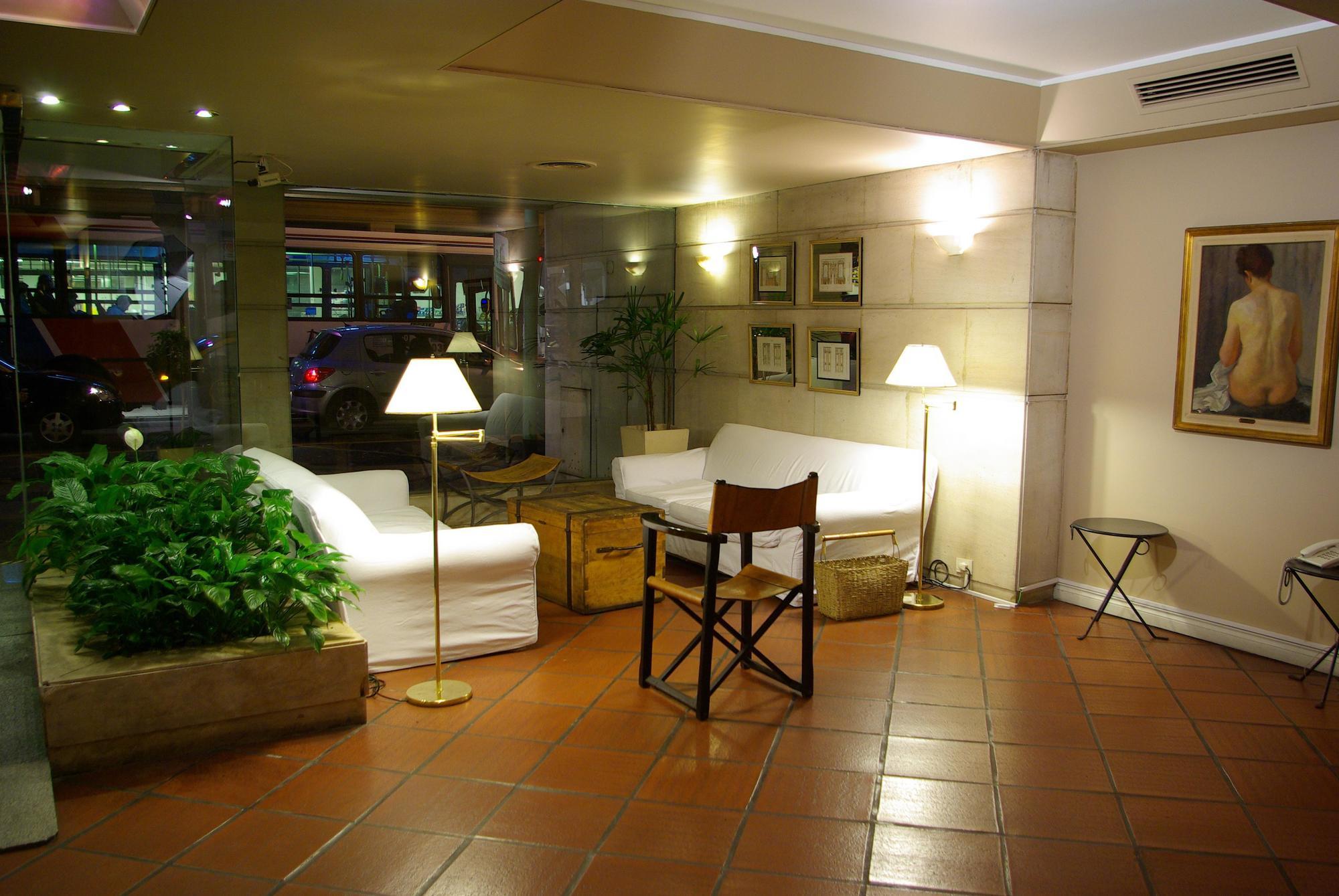Loi Suites Arenales Buenos Aires Esterno foto