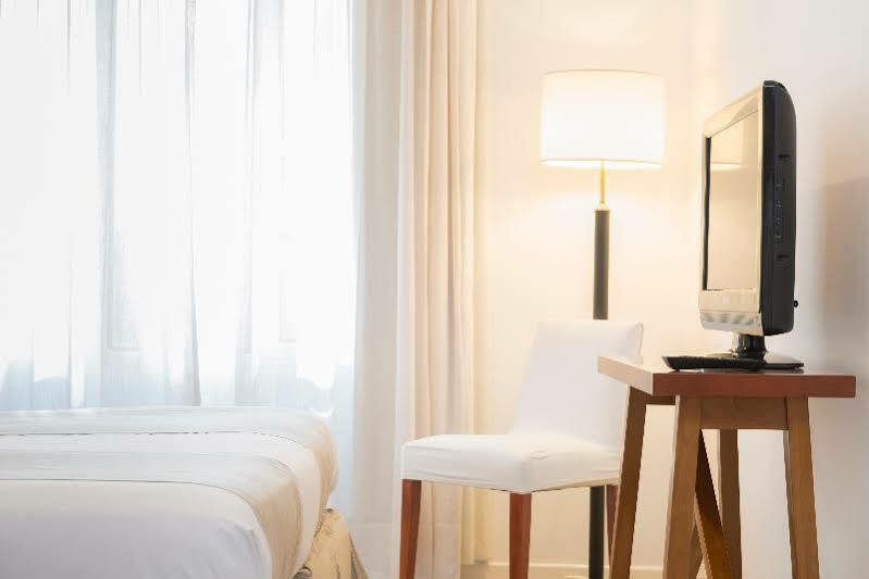 Loi Suites Arenales Buenos Aires Esterno foto